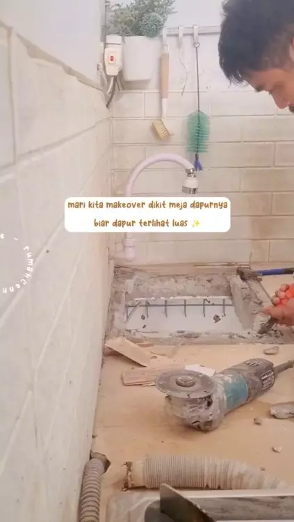 Dapur rumah subsidi makeover jadi plong © Instagram Dapur rumah subsidi makeover jadi plong © Instagram