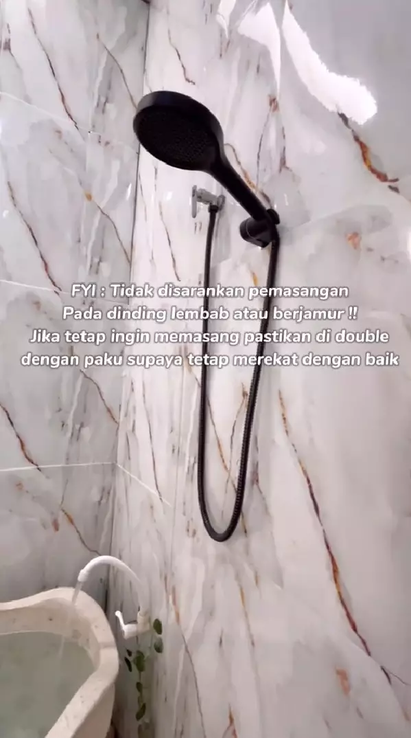 makeover kamar mandi wallpaper 4 ribuan © TikTok