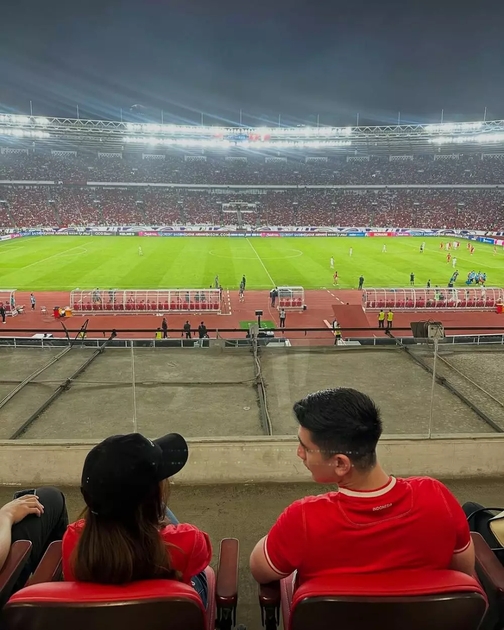 Verrell nonton Indonesia vs Bahrain bareng Fuji © berbagai sumber