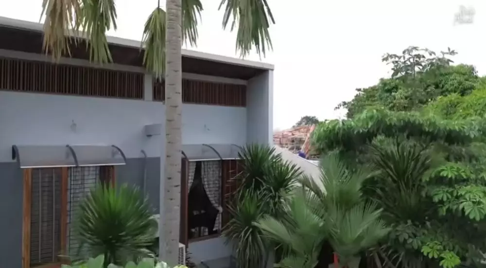Rumah tropis serasa tinggal di surga dunia © YouTube