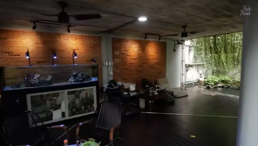 Rumah tropis serasa tinggal di surga dunia © YouTube