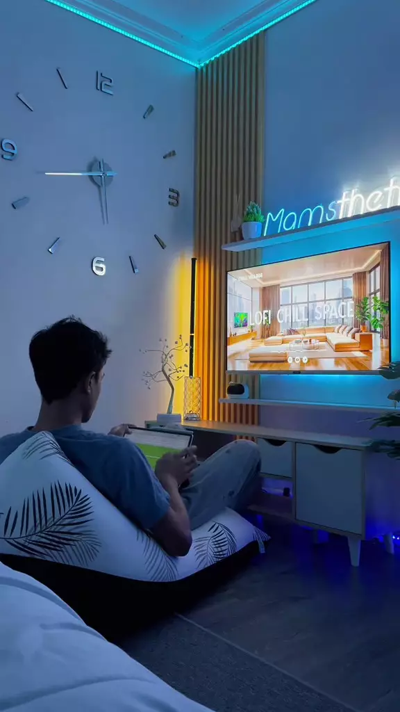 rumah jelek tapi kamar mewah bak apartemen © 2024 TikTok