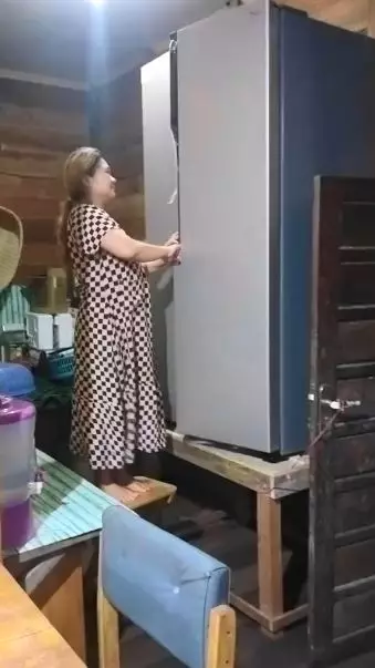 rumah papan kulkasnya elit © 2024 TikTok