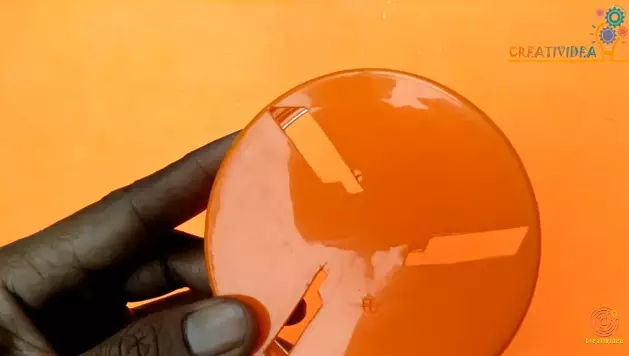 cara bikin pengiris bawang otomatis pakai toples © 2023 brilio.net