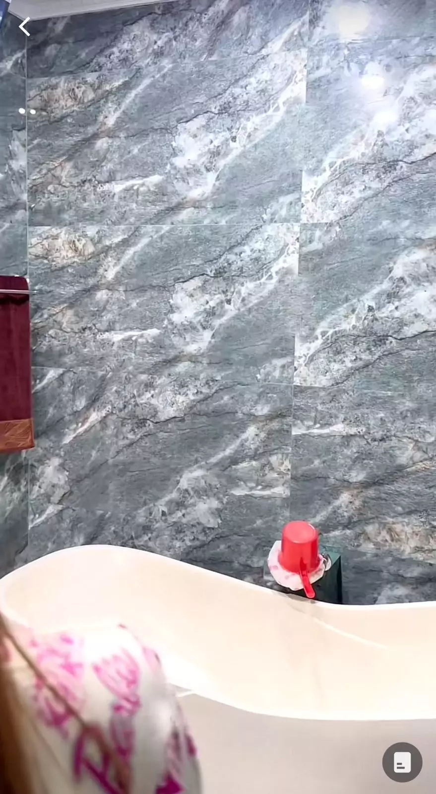 kamar mandi bos skincare Tri Wahyuni © TikTok