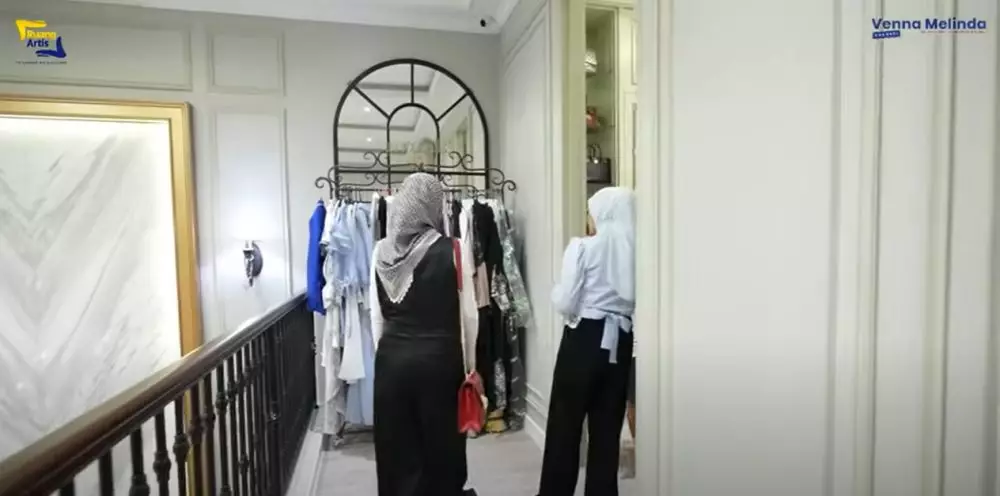 potret kamar mandi Putri Zulkifli Hasan desainnya tanpa jasa arsitek © 2024 brilio.net