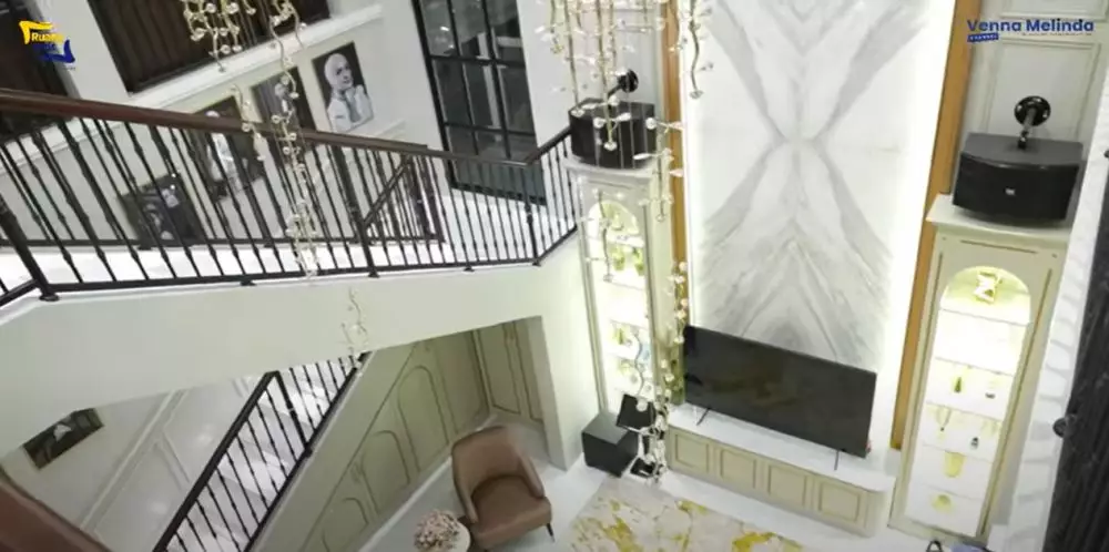 potret kamar mandi Putri Zulkifli Hasan desainnya tanpa jasa arsitek © 2024 brilio.net