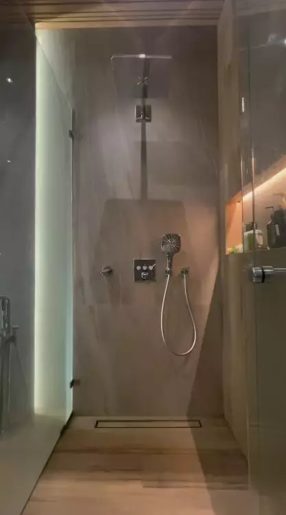 toilet Mona Ratuliu luas © Instagram toilet Mona Ratuliu luas © Instagram