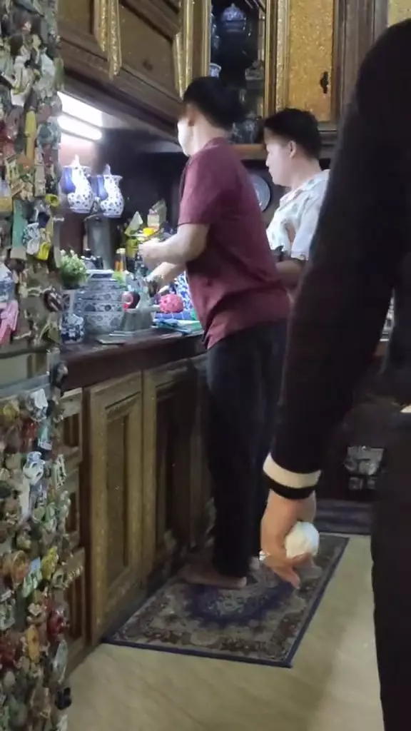 rumah emas mak nonon  © 2025 brilio.net