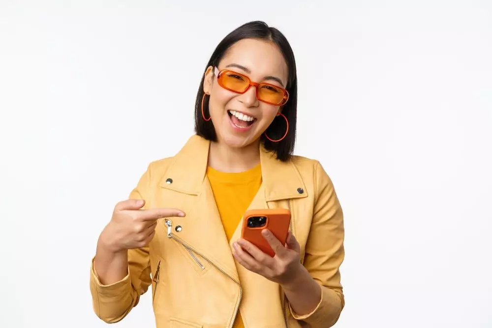 Pantun singkat untuk bestie © 2025 brilio.net