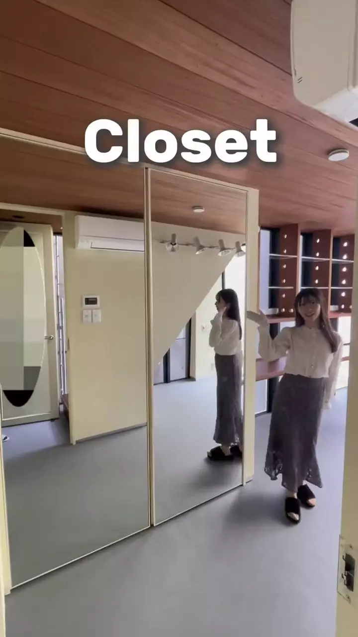 rumah unik mirip gedung kos-kosan © 2025 TikTok rumah unik mirip gedung kos-kosan © 2025 TikTok