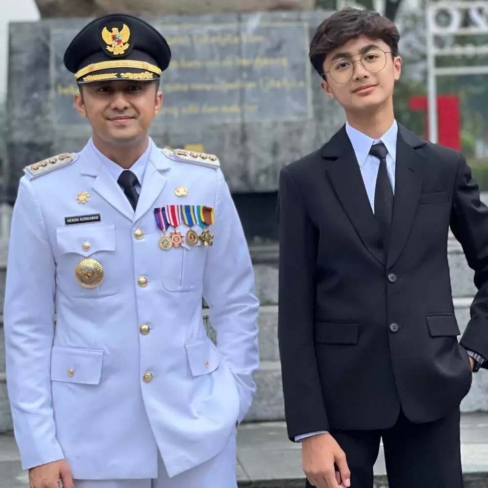 Hengky Kurniawan pernah jadi pemulung © 2025 Instagram