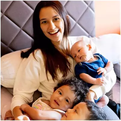 intip 11 potret transformasi Dahlia Poland © 2023 brilio.net intip 11 potret transformasi Dahlia Poland © 2023 brilio.net