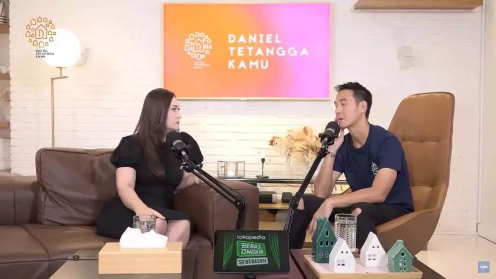 nafa urbach diselingkuhi lebih dari 100 kali © 2025 brilio.net nafa urbach diselingkuhi lebih dari 100 kali © 2025 brilio.net