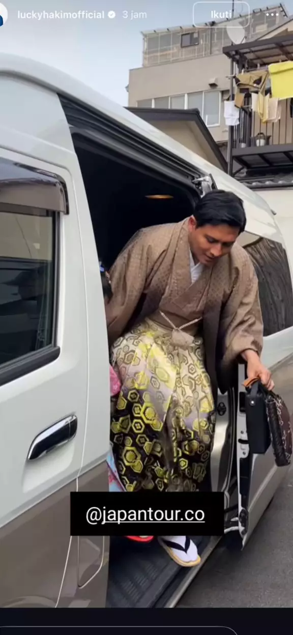 lucky hakim liburan di jepang disindir dedi mulyadi © 2025 TikTok lucky hakim liburan di jepang disindir dedi mulyadi © 2025 TikTok