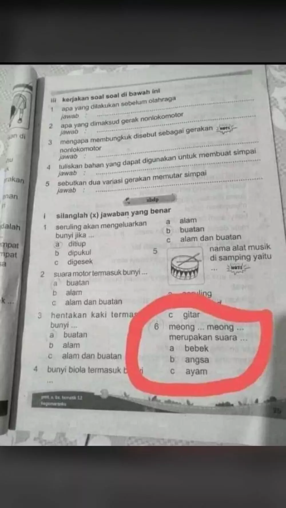 pilihan ganda jawaban kocak © 2025 berbagai sumber