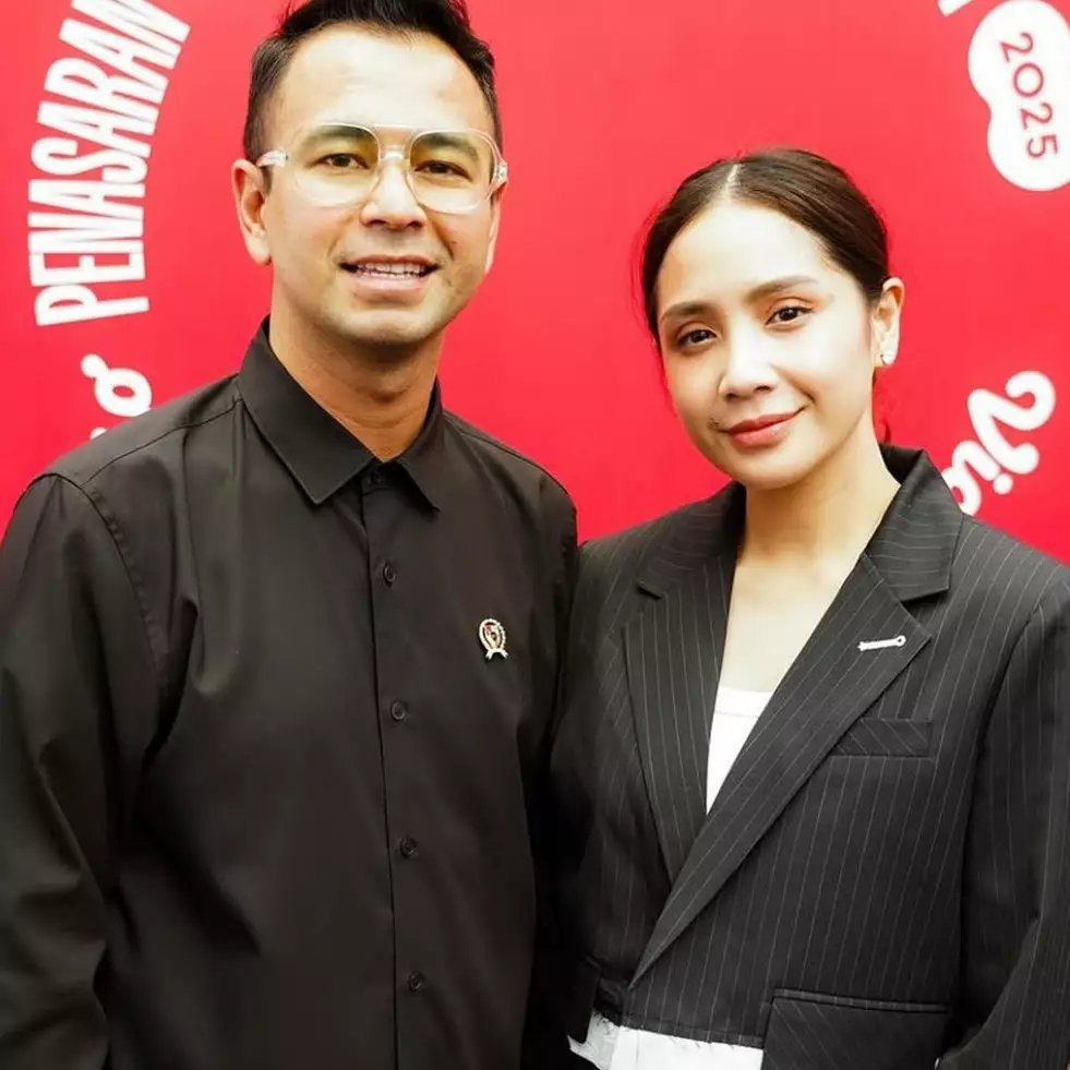 6 Potret bahagia Raffi Ahmad dan Nagita Slavina rayakan ulang tahun pertama Lily