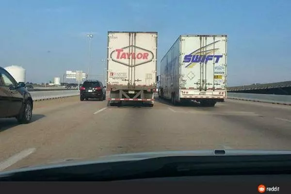 momen lucu kebetulan pas foto © berbagai sumber momen lucu kebetulan pas foto © berbagai sumber