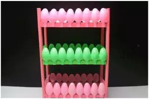 Trik bikin rak bumbu estetik serbaguna cuma modal sendok plastik bekas