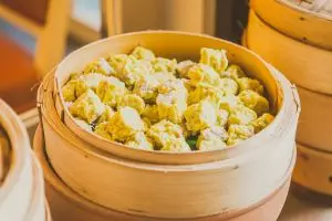 8 Resep dimsum ayam paling enak, bisa kamu masak sendiri di rumah