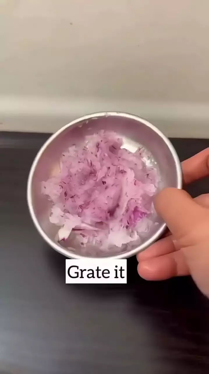 Cara alami menumbuhkan rambut tipis © Instagram