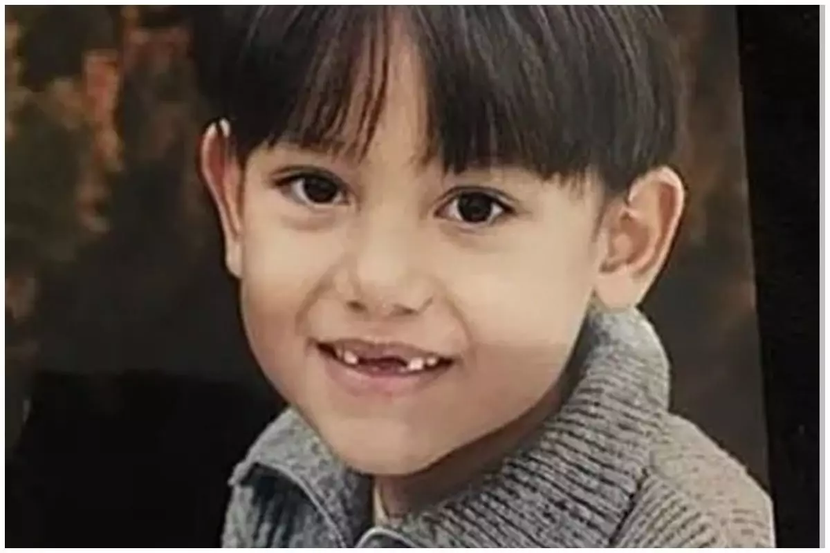 Bocah bergigi ompong ini dulunya tak naik kelas 2 kali kini sukses jadi artis, intip perubahannya