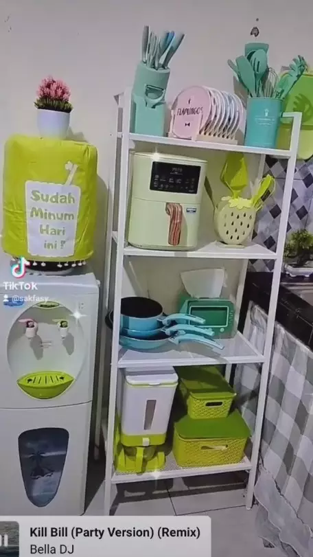 dapur mungil usai makeover jadi ala Korea © 2025 TikTok