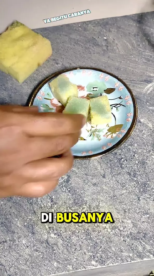 bikin pengharum mobil pakai sampah dapur © TikTok