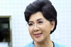 Penyanyi kesayangan Soekarno, begini cerita pertemuan Titiek Puspa dan sang presiden