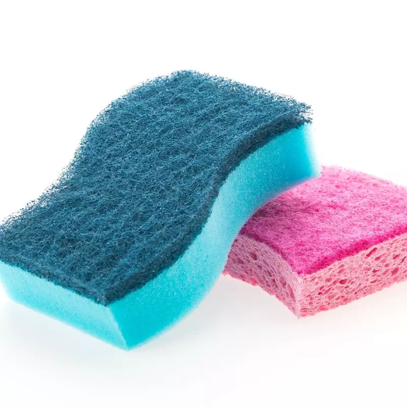 Spons cuci piring cepat bau? Mulai sekarang hindari 5 kesalahan kecil ini dan solusi mengatasi