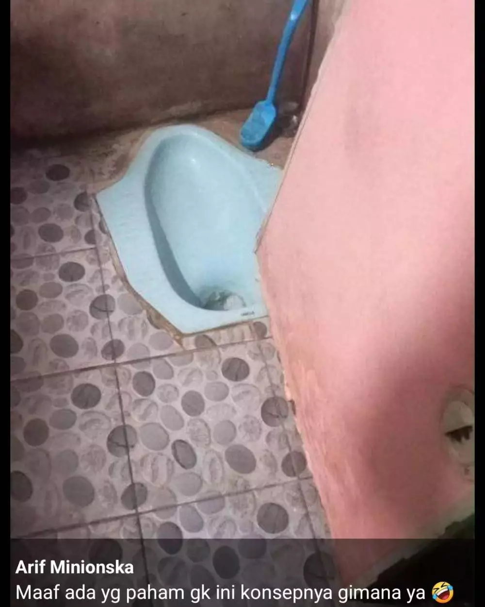 kamar mandi nyeleneh tren 2025 © 2025 Instagram kamar mandi nyeleneh tren 2025 © 2025 Instagram