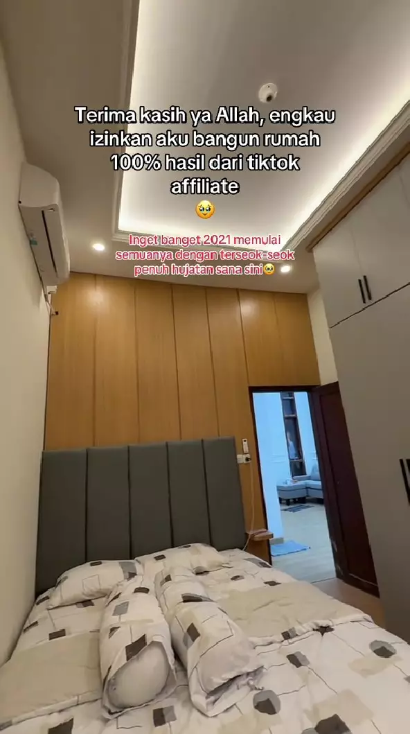 guru resign pns pamer rumah baru © TikTok