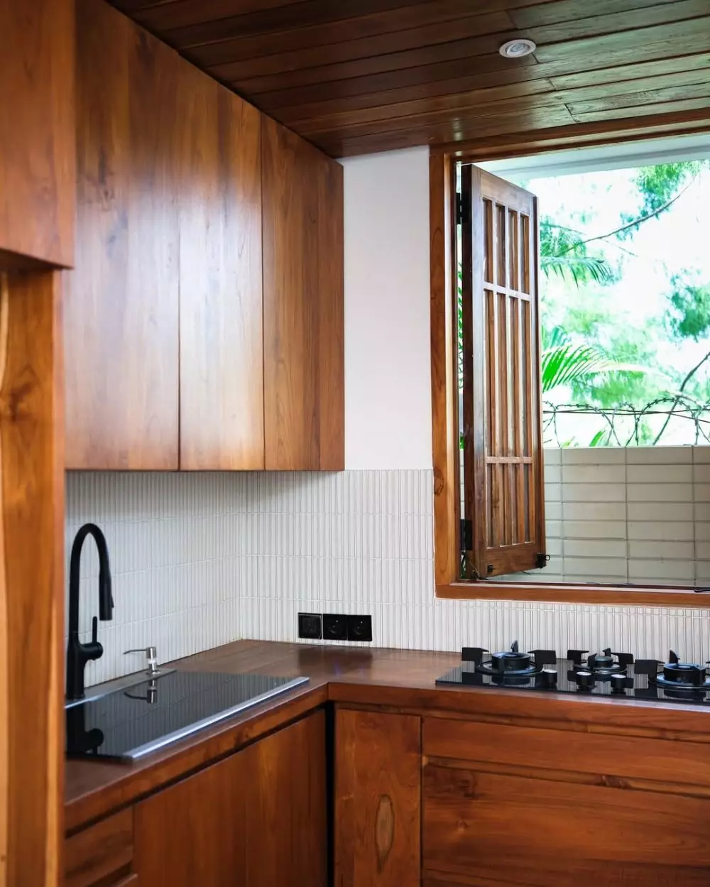 dapur baru Keisya Levronka full kayu © TikTok dapur baru Keisya Levronka full kayu © TikTok