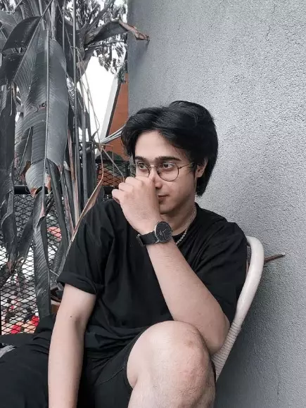 Bocah terbandel di Genta Buana © berbagai sumber