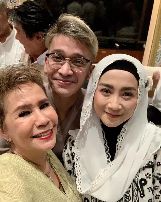 Momen halal bihalal seleb lawas © berbagai sumber