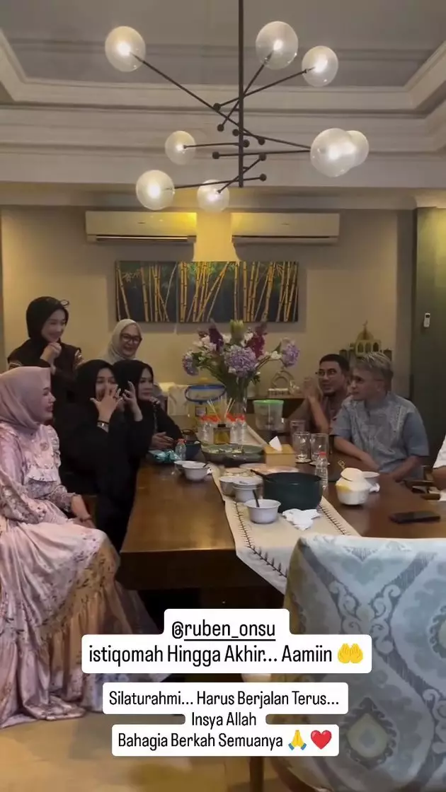 Momen halal bihalal seleb lawas © berbagai sumber