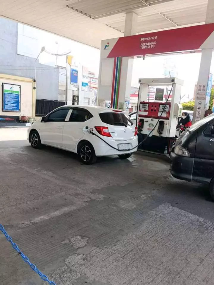 nyusahin diri sendiri © Instagram nyusahin diri sendiri © Instagram