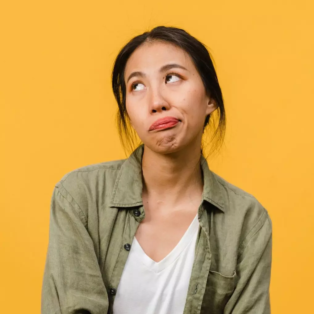 50 Pantun tengil paling ngena 2025, gaya satir yang bikin nyelekit banget