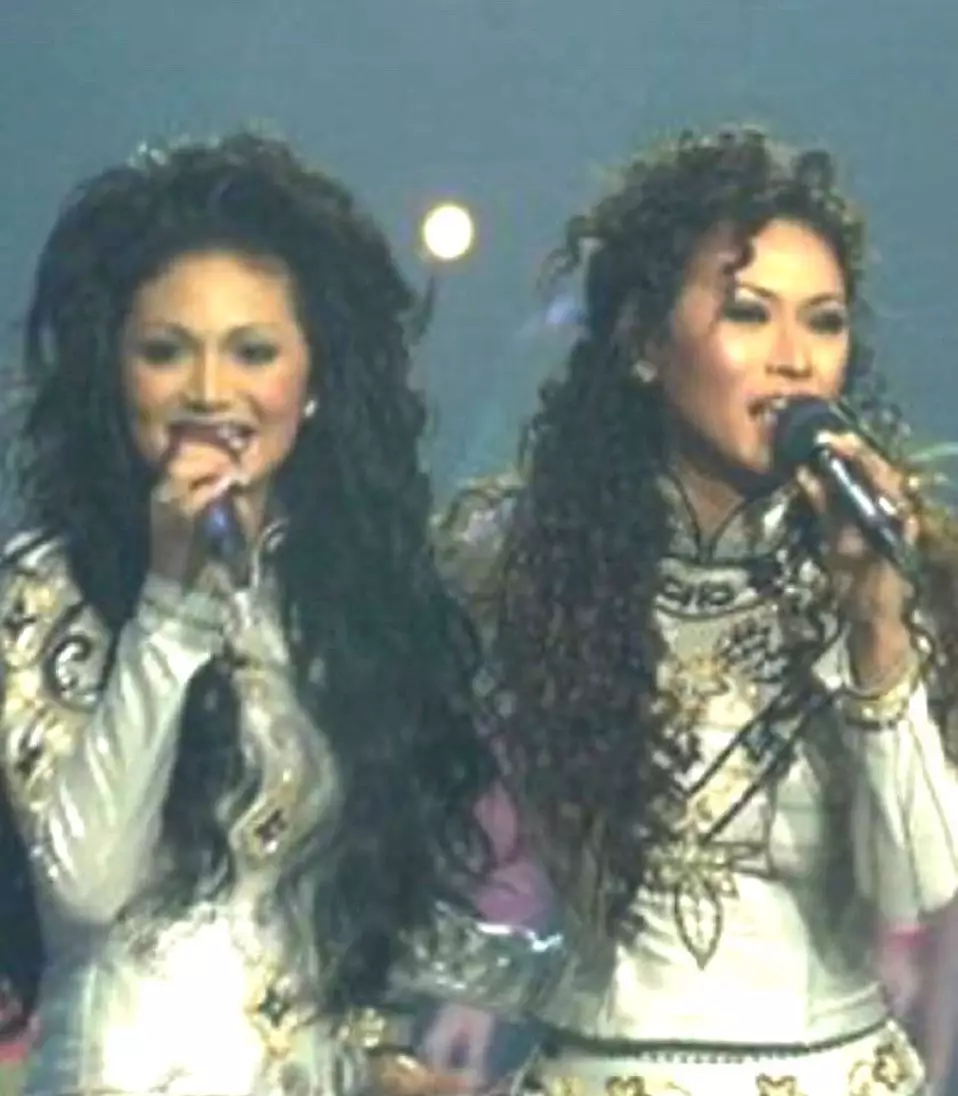 wanita pipi tembem ini jadi biduan top © Instagram