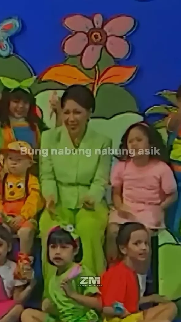 Nia Ramadhani model lagu anak-anak © TikTok Nia Ramadhani model lagu anak-anak © TikTok