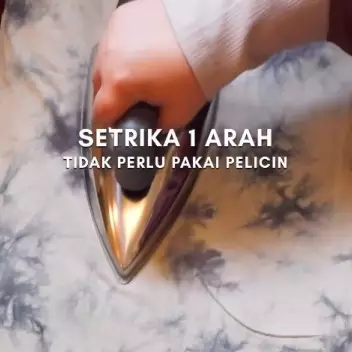 Trik nyetrika pakaian agar pinggang tak pegal ini cuma modal 1 alat masak, licin dalam satu gosokan