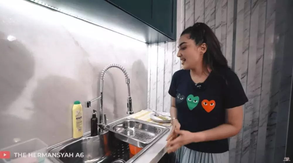 dapur Ashanty usai renovasi © YouTube