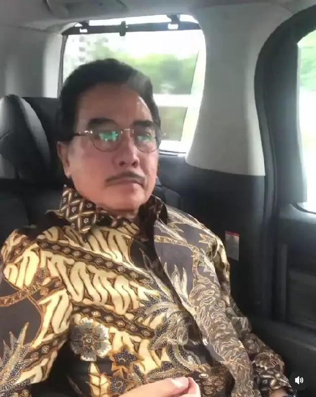 perjalanan karier pengacara Hotma Sitompul © Instagram