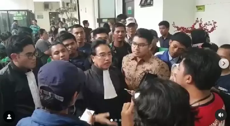 perjalanan karier pengacara Hotma Sitompul © Instagram