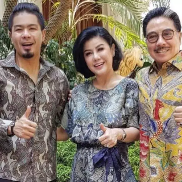 5 Potret kebersamaan Hotma Sitompul dan Bams Eks Samsons