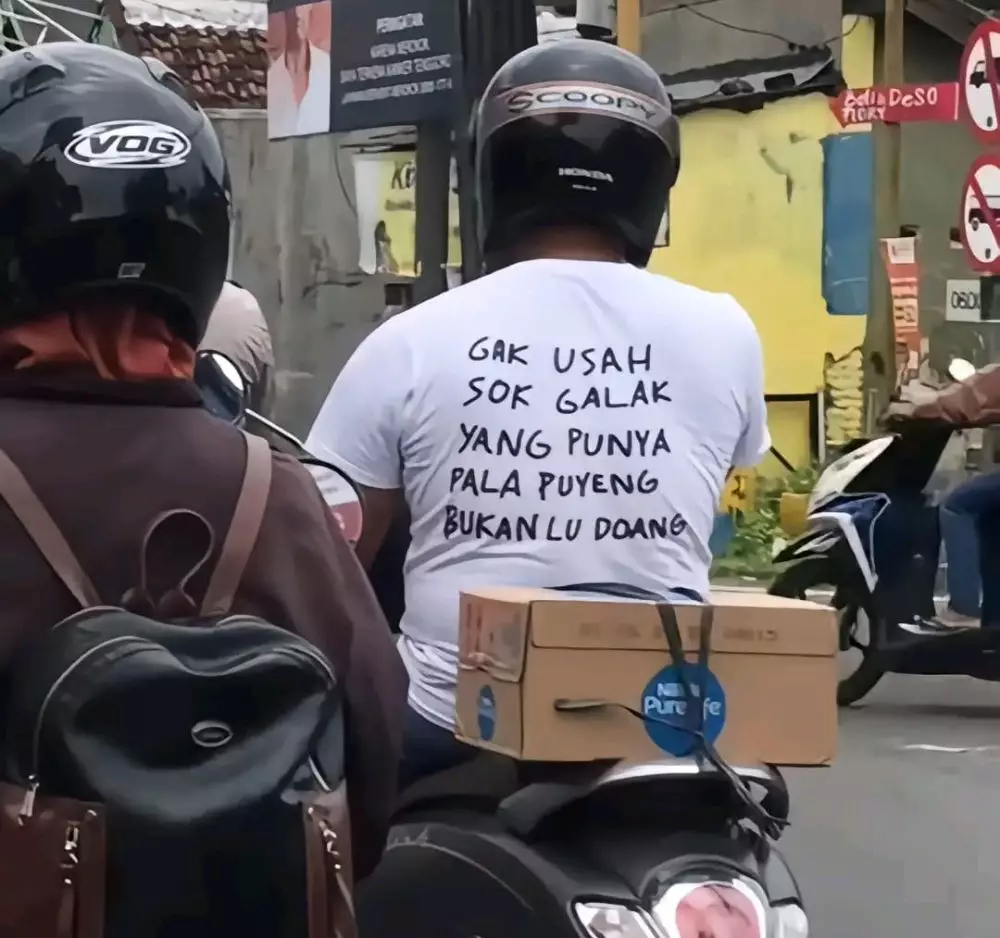 tulisan bapak kaos lucu © X tulisan bapak kaos lucu © X