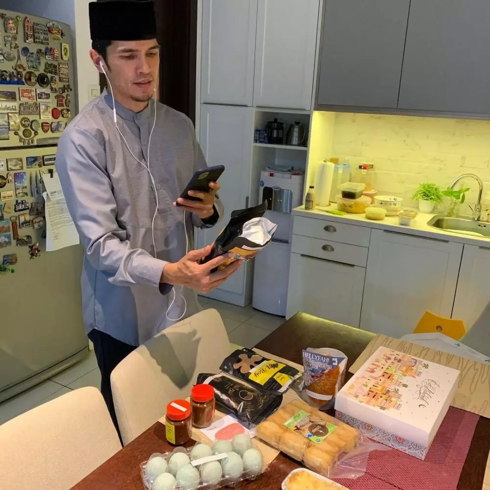 dapur rumah Adrian Maulana © 2024 brilio.net