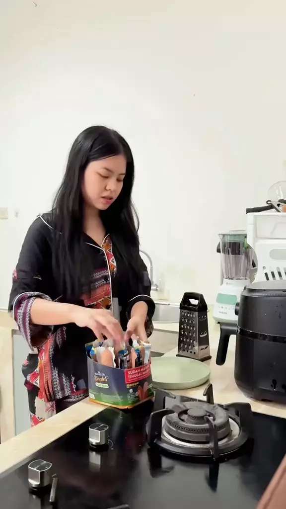 dapur rumah frans faisal  © 2025 TikTok