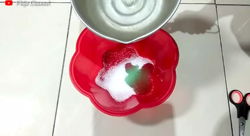 cara bersihkan bak mandi 1 bahan dapur © 2023 brilio.net cara bersihkan bak mandi 1 bahan dapur © 2023 brilio.net