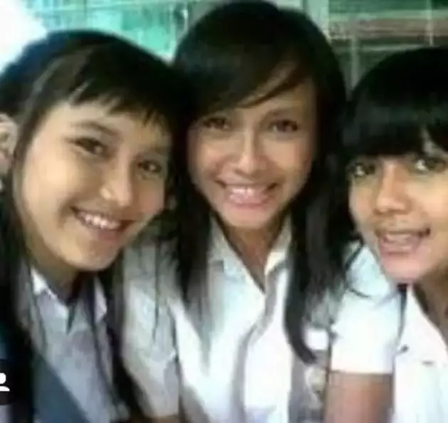 bocah SMA dulunya nyanyi dangdut keliling kini tajir melintir © berbagai sumber